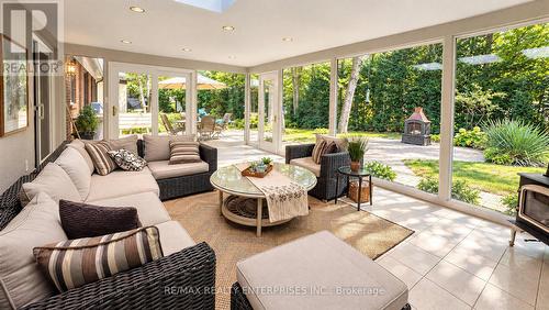 208 Mineola Road W, Mississauga, ON 