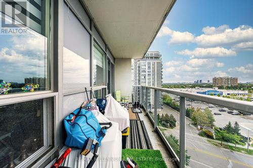 902 - 50 Disera Drive, Vaughan, ON 
