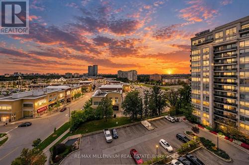 902 - 50 Disera Drive, Vaughan, ON 