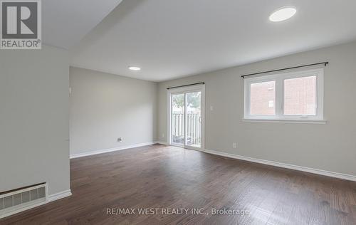104 - 900 Central Park Drive, Brampton, ON 