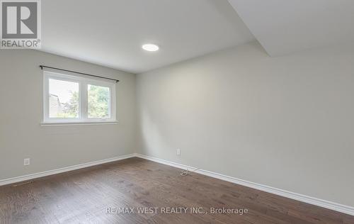 104 - 900 Central Park Drive, Brampton, ON 