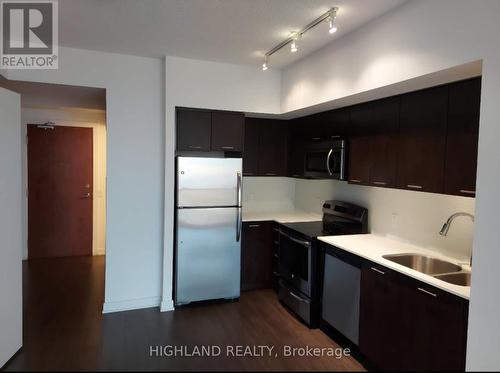4102 - 2200 LAKE SHORE BOULEVARD W , Toronto, Ontario M8V 1A4 3