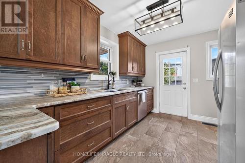 176 Avalon Place, Kitchener, ON 