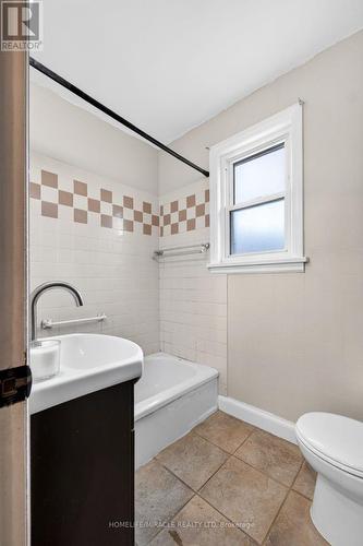 176 Avalon Place, Kitchener, ON 