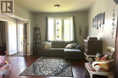 8 Nelson Street, Webbwood, ON 