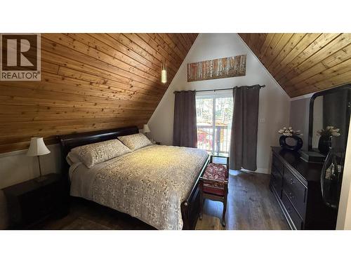 4867 Gloinnzun Drive, 108 Mile Ranch, BC 