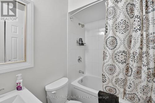 4 - 453 Woodview Road, Burlington (Roseland), ON 