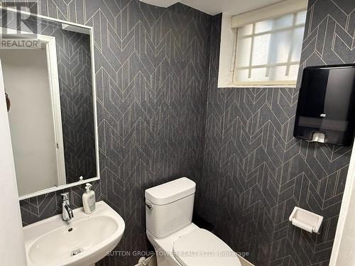 684 Wilson Avenue, Toronto, ON 