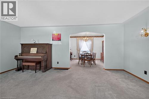5 Rathbun Place, Brantford, ON 