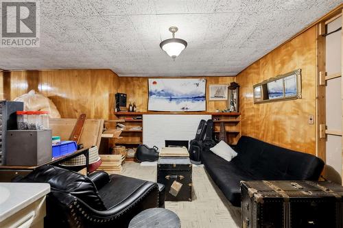 19 Illinois Ave, Sault Ste. Marie, ON 