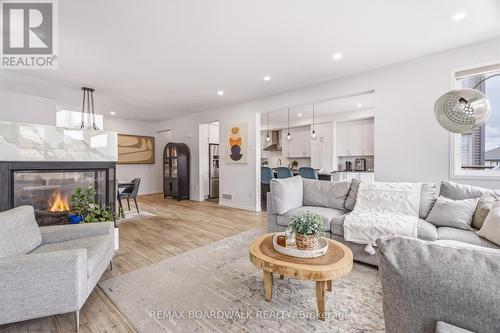 Open-concept layout designed for entertaining - 210 Pingwi Place, Ottawa, ON 