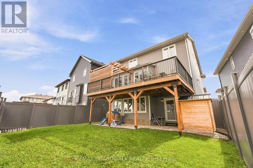 Walkout design extends your living outdoors - 210 Pingwi Place, Ottawa, ON 
