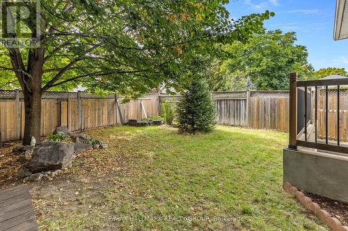 Private fenced backyard - 5 Rayburn Street, Ottawa, ON 