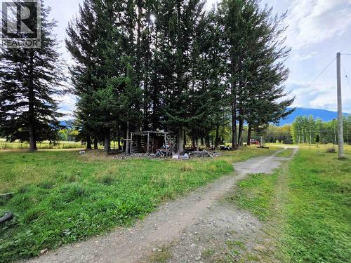 13490 Bunbury Road, Dunster, BC 