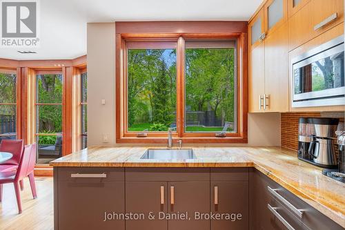 24 Glenview Avenue, Toronto, ON 