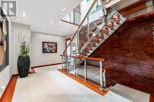 24 Glenview Avenue, Toronto, ON 