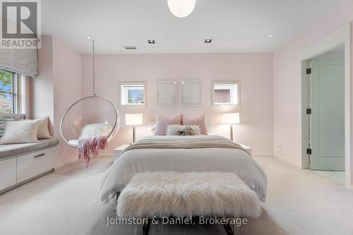 24 Glenview Avenue, Toronto, ON 