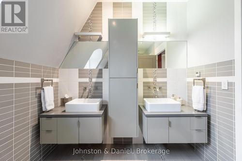 24 Glenview Avenue, Toronto, ON 