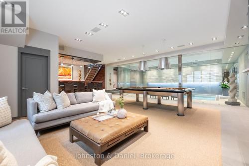 24 Glenview Avenue, Toronto, ON 