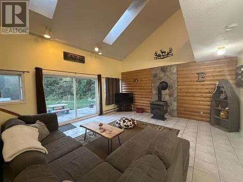 35 Avery Rd, Sault Ste. Marie, ON 