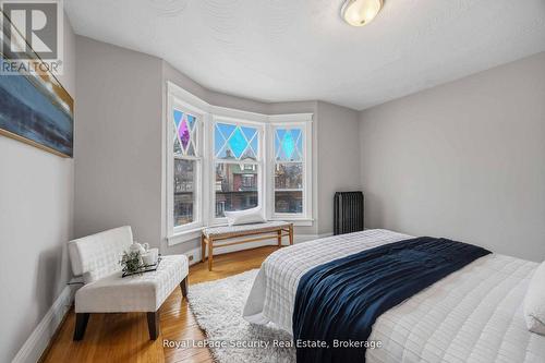 667 Ossington Avenue, Toronto, ON 