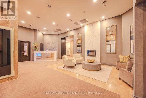 201 - 240 Heath Street W, Toronto, ON 