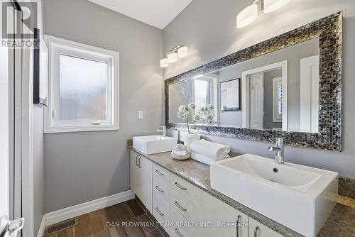17 Burgundy Court, Whitby, ON 