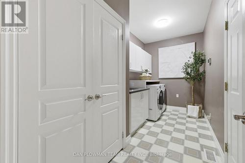 17 Burgundy Court, Whitby, ON 