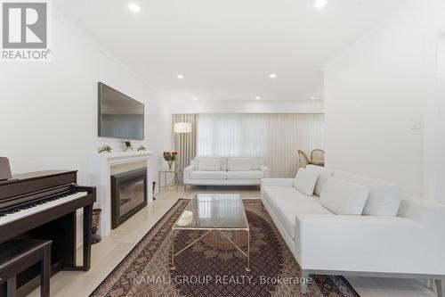 30 Blue Ridge Road, Toronto, ON 