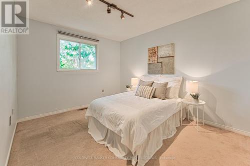 86 Chelsea Crescent, Hamilton, ON 