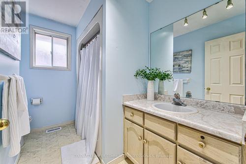 86 Chelsea Crescent, Hamilton, ON 