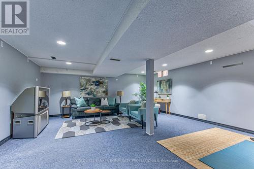 86 Chelsea Crescent, Hamilton, ON 
