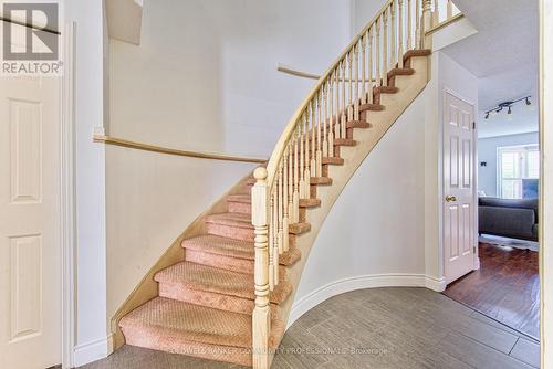 86 Chelsea Crescent, Hamilton, ON 