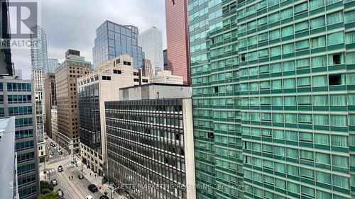 1011 - 25 Richmond Street E, Toronto, ON 