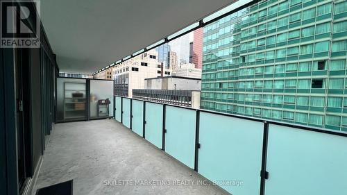 1011 - 25 Richmond Street E, Toronto, ON 