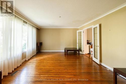 1242 Donlea Crescent, Oakville, ON 