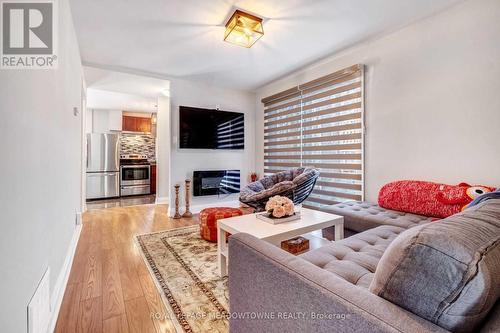 95 RIVER ROAD , Brampton, Ontario L6X 0A9 4