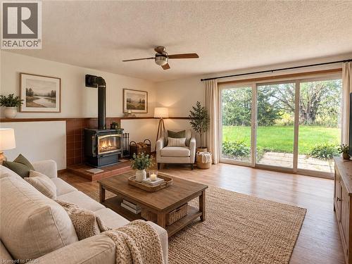 Virtually staged - 1919 Highway 3 E, Dunnville, ON 