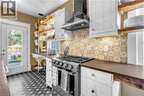 17 Alexander Avenue, Paris, ON 