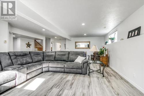 4256 Heritage Drive, Hanmer, ON 