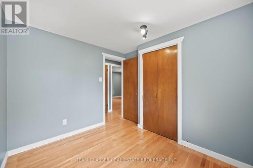 6 Heath Place, London South (South T), ON 