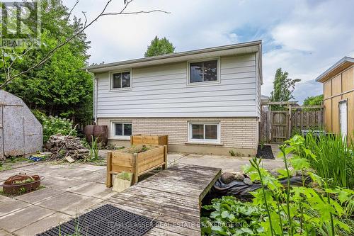 6 Heath Place, London South (South T), ON 