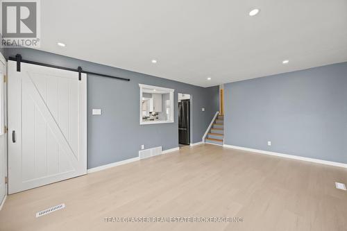 6 Heath Place, London South (South T), ON 