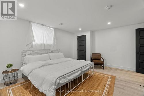 33977 Kildeer Drive, Bluewater (Hay), ON 