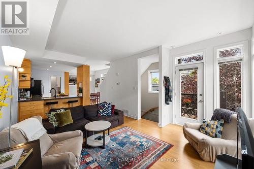 B - 92 Holland Avenue, Ottawa, ON 