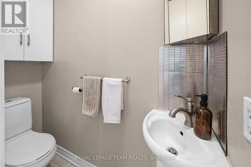 B - 92 Holland Avenue, Ottawa, ON 