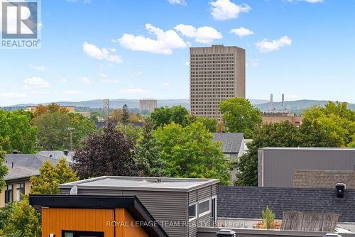 B - 92 Holland Avenue, Ottawa, ON 