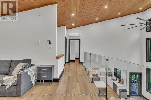 560 Pinecreek Crescent, Callander, ON 
