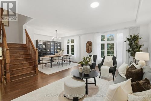 14 Cornerside Way, Whitby, ON 