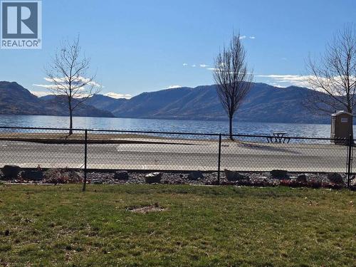 4194 Beach Avenue, Peachland, BC 